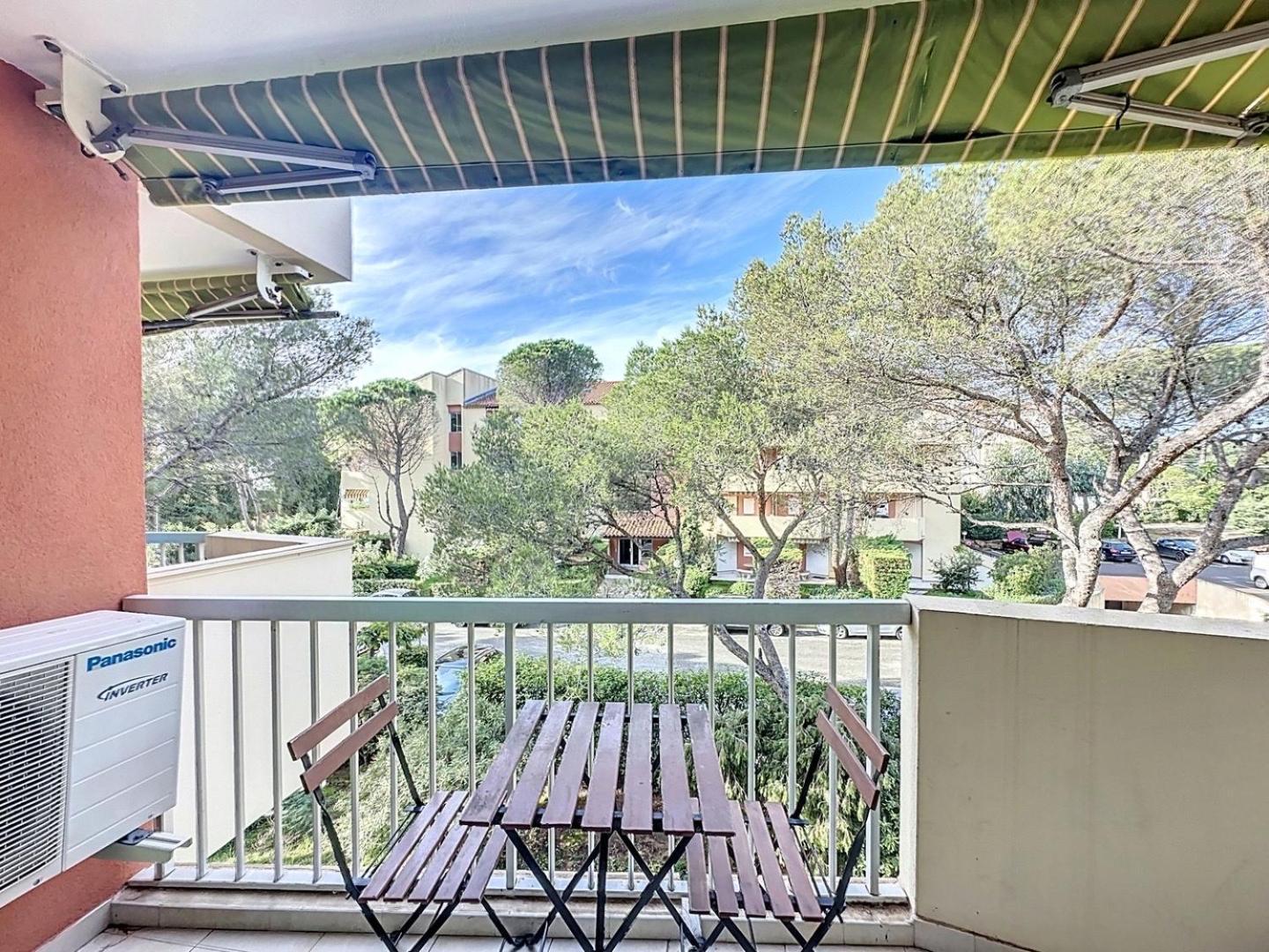 Studio Bord De Mer Boulouris A Saint Raphael Exterior photo